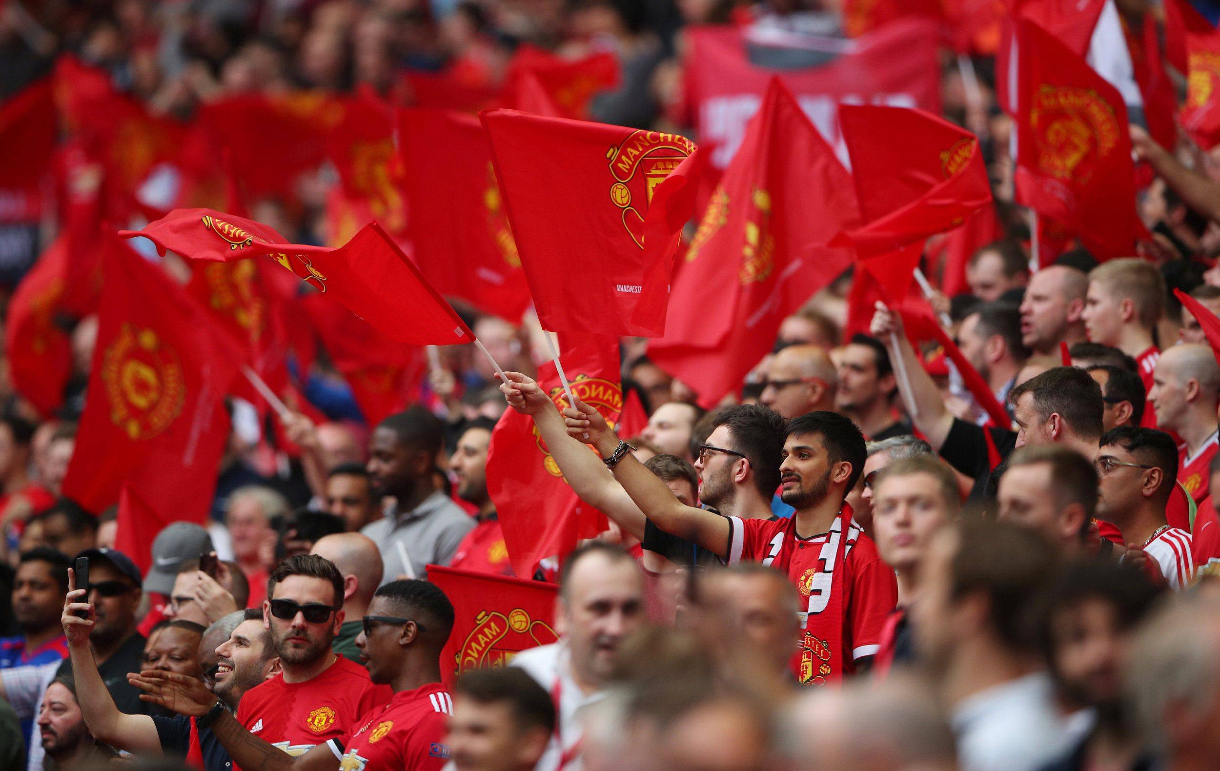 Ning连续十场比赛得分超过突破纪录，曼联挑战极限！